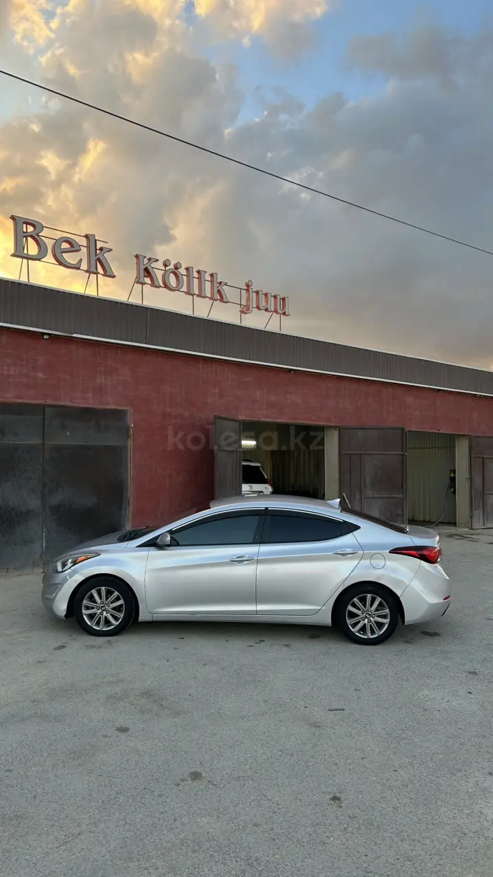 Hyundai Elantra, 2014