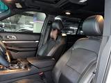 Ford Explorer 2017 года за 13 900 000 тг. в Астана – фото 2