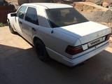 Mercedes-Benz E 230 1991 года за 800 000 тг. в Шымкент – фото 4