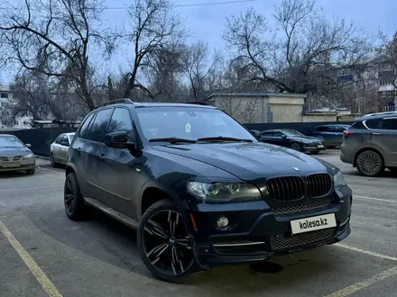 BMW X5 2007 года за 8 000 000 тг. в Уральск – фото 2