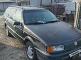 Volkswagen Passat 1990 годаүшін1 500 000 тг. в Усть-Каменогорск – фото 4