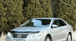 Toyota Camry 2013 года за 10 200 000 тг. в Алматы – фото 2