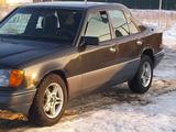 Mercedes-Benz E 200 1994 года за 1 600 000 тг. в Алматы – фото 3