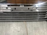 Решетка в бампер Toyota Camry 55 за 35 000 тг. в Алматы