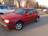 Volkswagen Golf 1996 года за 1 200 000 тг. в Алматы – фото 2