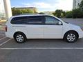 Kia Carnival 2009 годаfor6 700 000 тг. в Актобе – фото 3