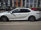 Toyota Camry 2024 годаүшін20 500 000 тг. в Астана – фото 5