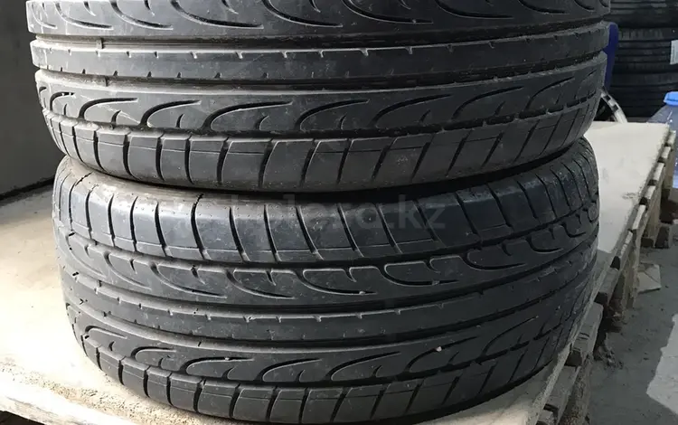 215/40R17 пара Dunlop за 40 000 тг. в Алматы