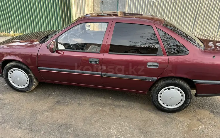 Opel Vectra 1992 годаfor1 000 000 тг. в Жетысай