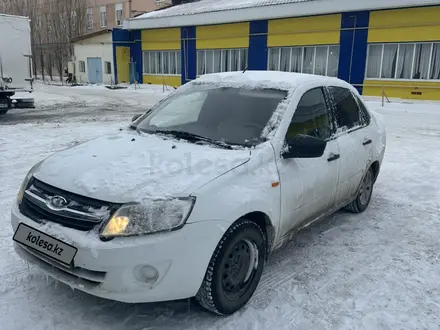 ВАЗ (Lada) Granta 2190 2018 года за 2 900 000 тг. в Актобе – фото 3