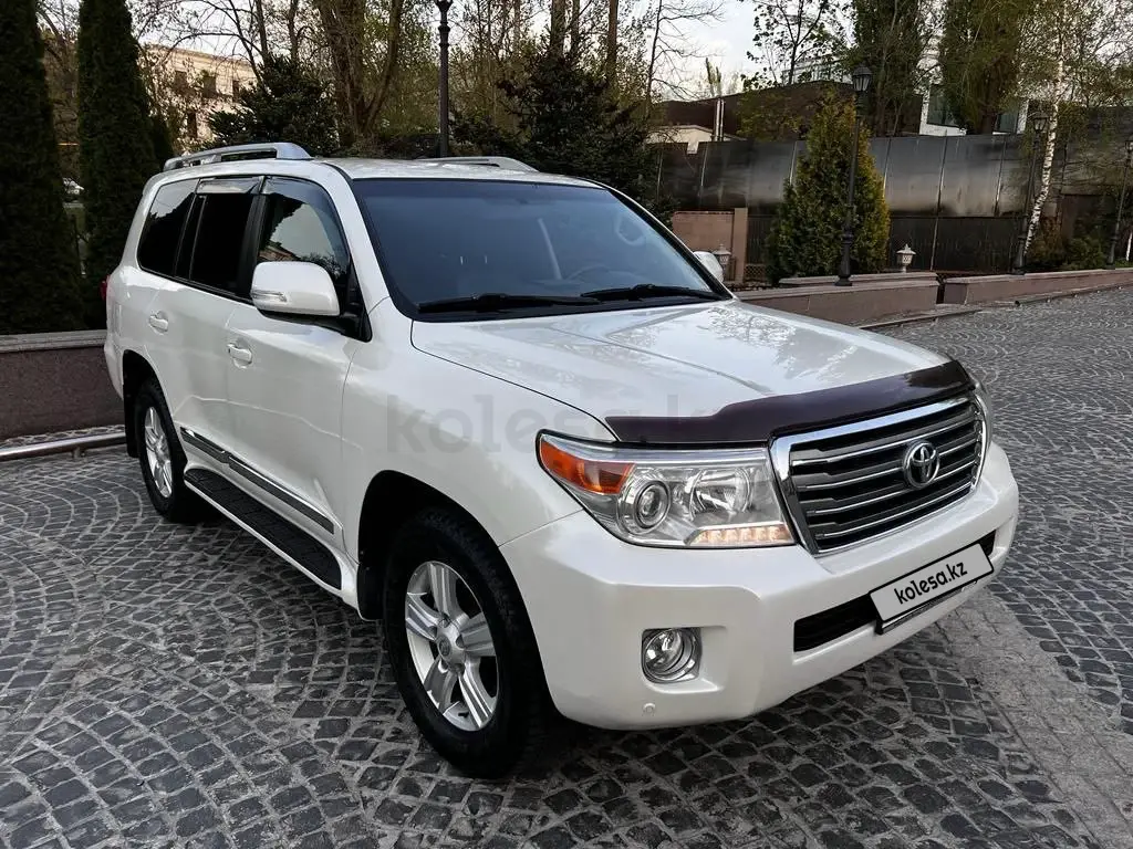 Купить Toyota Land Cruiser 2015 Года