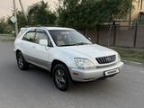 Lexus RX 300 2001 годаүшін5 700 000 тг. в Алматы – фото 2