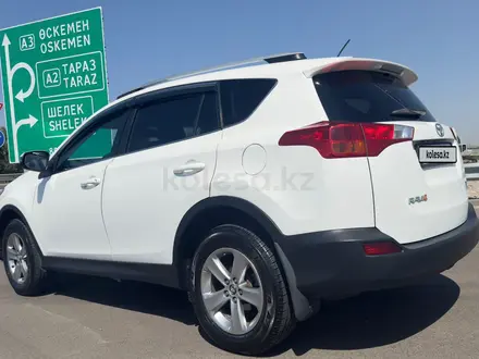 Toyota RAV4 2015 года за 9 950 000 тг. в Алматы – фото 6