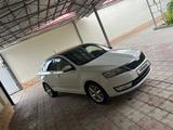 Skoda Rapid 2015 годаүшін3 700 000 тг. в Тараз – фото 2