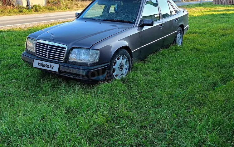 Mercedes-Benz E 280 1994 года за 1 100 000 тг. в Петропавловск