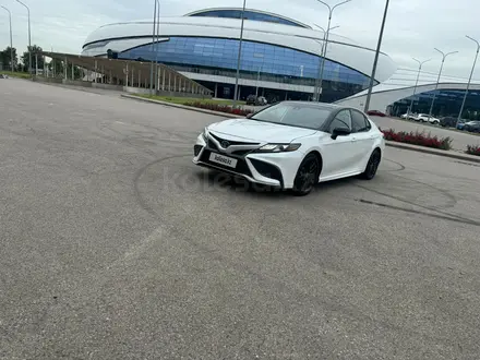 Toyota Camry 2022 годаүшін16 500 000 тг. в Алматы – фото 11