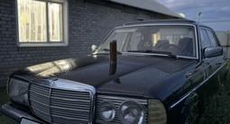Mercedes-Benz E 230 1979 года за 1 500 000 тг. в Костанай – фото 3