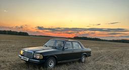 Mercedes-Benz E 230 1979 года за 1 500 000 тг. в Костанай