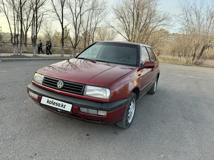 Volkswagen Vento 1997 года за 1 700 000 тг. в Караганда – фото 7