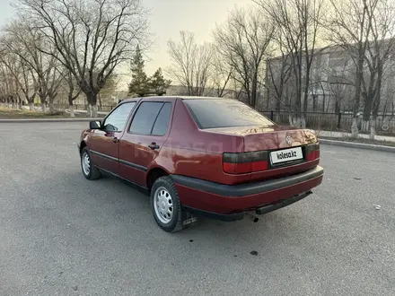 Volkswagen Vento 1997 года за 1 700 000 тг. в Караганда – фото 8