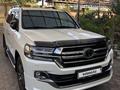 Toyota Land Cruiser 2019 годаүшін41 500 000 тг. в Алматы