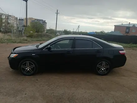 Toyota Camry 2007 года за 6 300 000 тг. в Кокшетау – фото 2