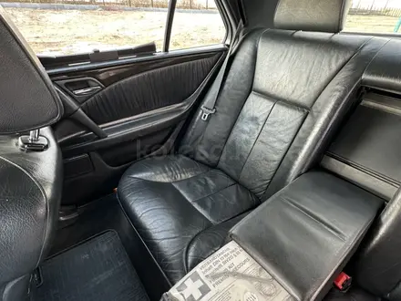 Mercedes-Benz E 280 1996 года за 3 100 000 тг. в Кызылорда – фото 14