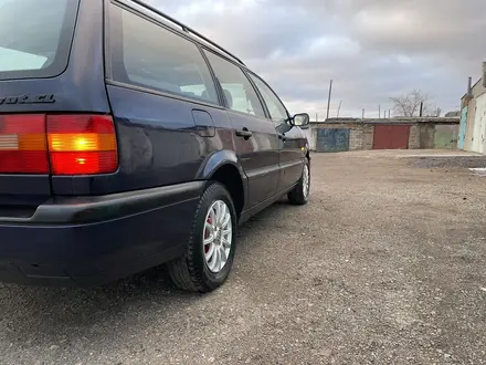 Volkswagen Passat 1994 года за 2 595 000 тг. в Караганда – фото 31