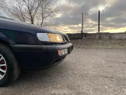 Volkswagen Passat 1994 года за 2 595 000 тг. в Караганда – фото 37