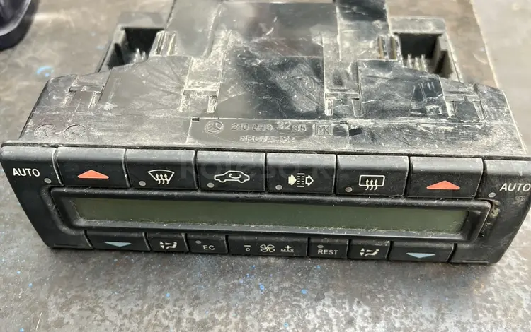 Привозной климат контроль на MERCEDES BENZ W210 за 4 000 тг. в Алматы