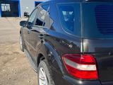 Mercedes-Benz ML 350 2007 года за 5 000 000 тг. в Караганда – фото 2