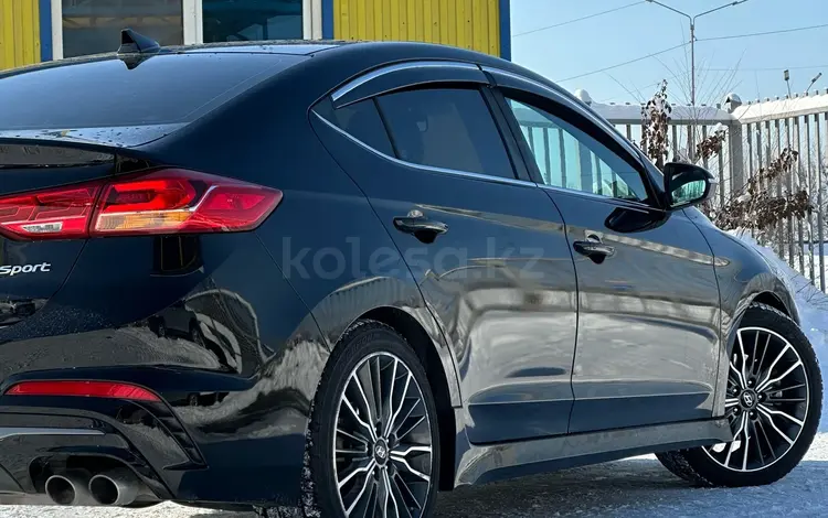 Hyundai Elantra 2017 года за 9 300 000 тг. в Алматы