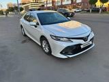 Toyota Camry 2018 года за 12 500 000 тг. в Петропавловск – фото 4