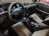 Toyota Camry 1998 года за 3 700 000 тг. в Актау – фото 2