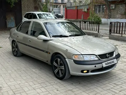 Opel Vectra 1996 года за 1 400 000 тг. в Актобе – фото 4