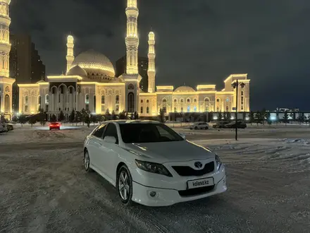 Toyota Camry 2011 года за 7 500 000 тг. в Астана