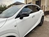 Lexus RX 350h 2023 годаүшін34 000 000 тг. в Алматы – фото 4