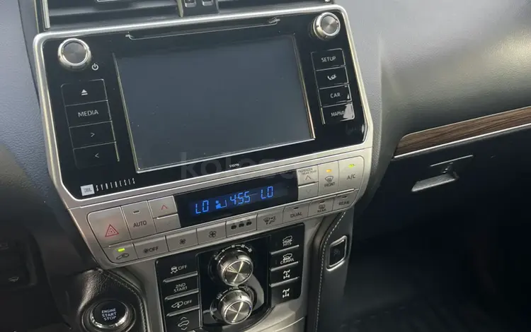 Toyota Land Cruiser Prado 2019 года за 28 000 000 тг. в Астана