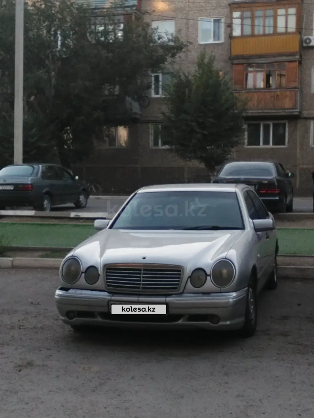Mercedes-Benz E-Class, 1996
