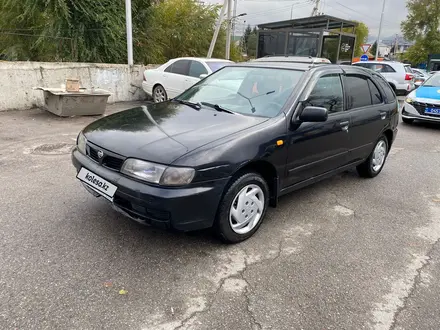 Nissan Almera 1996 года за 1 800 000 тг. в Алматы