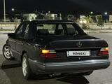Mercedes-Benz E 230 1992 годаүшін2 600 000 тг. в Шымкент – фото 5