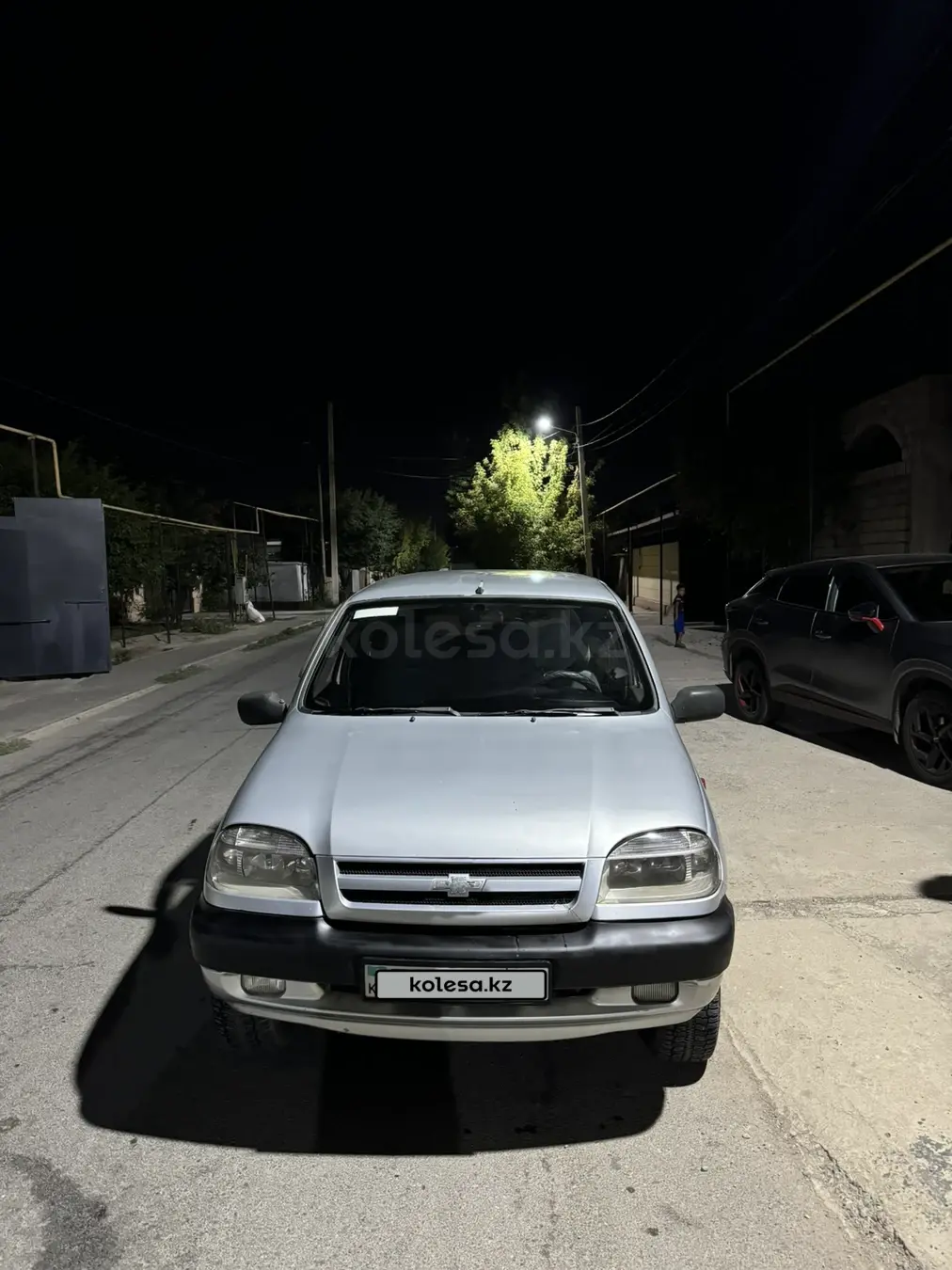 Chevrolet Niva, 2005