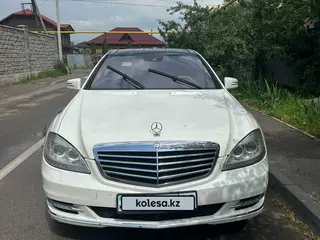 Mercedes-Benz S 500