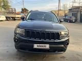 Jeep Compass 2015 года за 3 600 000 тг. в Актобе – фото 4