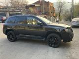 Jeep Compass 2015 года за 3 600 000 тг. в Актобе – фото 3