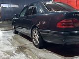 Mercedes-Benz E 320 1996 года за 2 600 000 тг. в Щучинск – фото 5