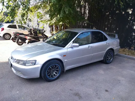 Honda Accord 1997 года за 2 000 000 тг. в Алматы