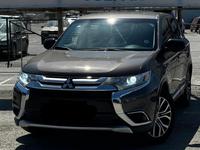 Mitsubishi Outlander 2017 года за 9 499 000 тг. в Караганда