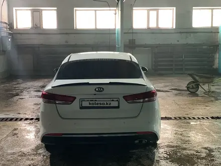 Kia K5 2016 года за 6 200 000 тг. в Астана – фото 12