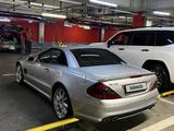 Mercedes-Benz SL 500 2001 годаүшін8 500 000 тг. в Алматы – фото 2